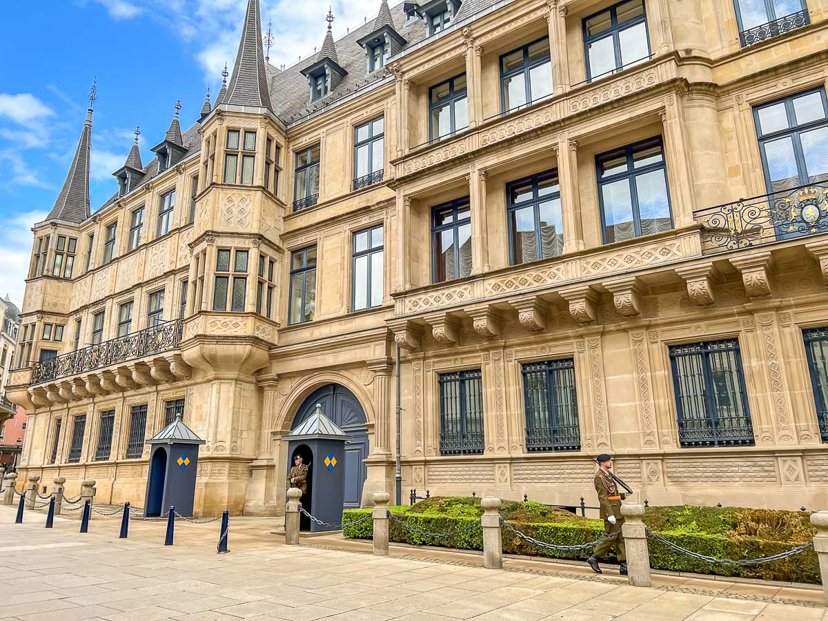 Haben In Luxemburg Sonntags Die Geschäfte Auf Luxemburg Sehenswürdigkeiten: Die 21 schönsten Orte in 2 Tagen