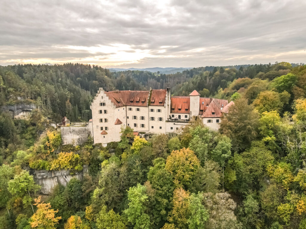 Bad Staffelstein Ausflugsziele: Burg Rabenstein in der Fränkischen Schweiz