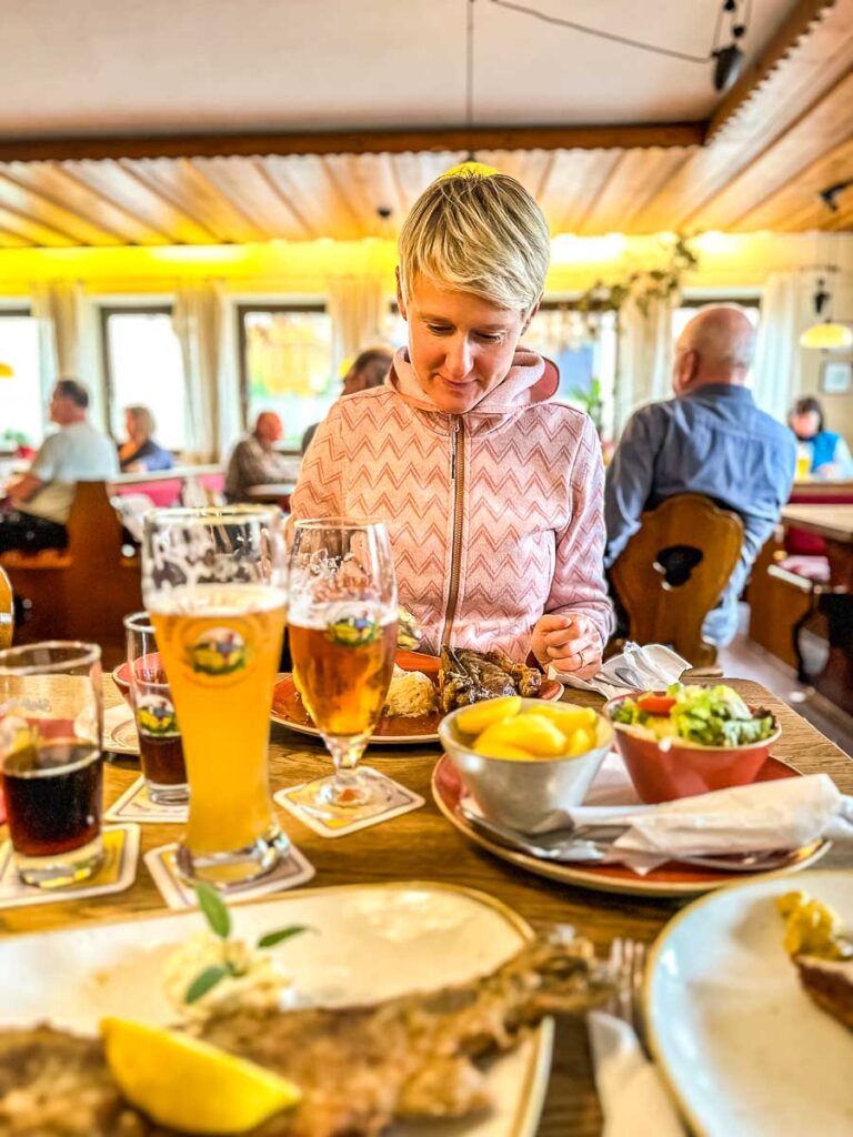 Zünftiges fränkisches Essen im Staffelbräu bei Bad Staffelstein