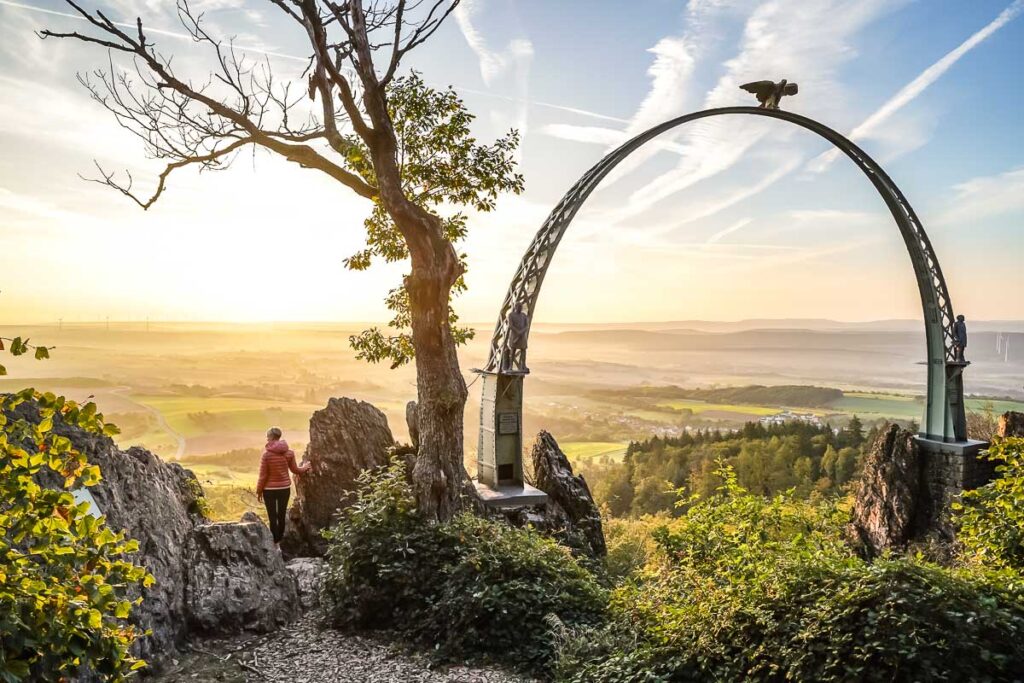 adlerbogen, donnersberg, donnersberger land reiseziele 2024 reisetipps 2024