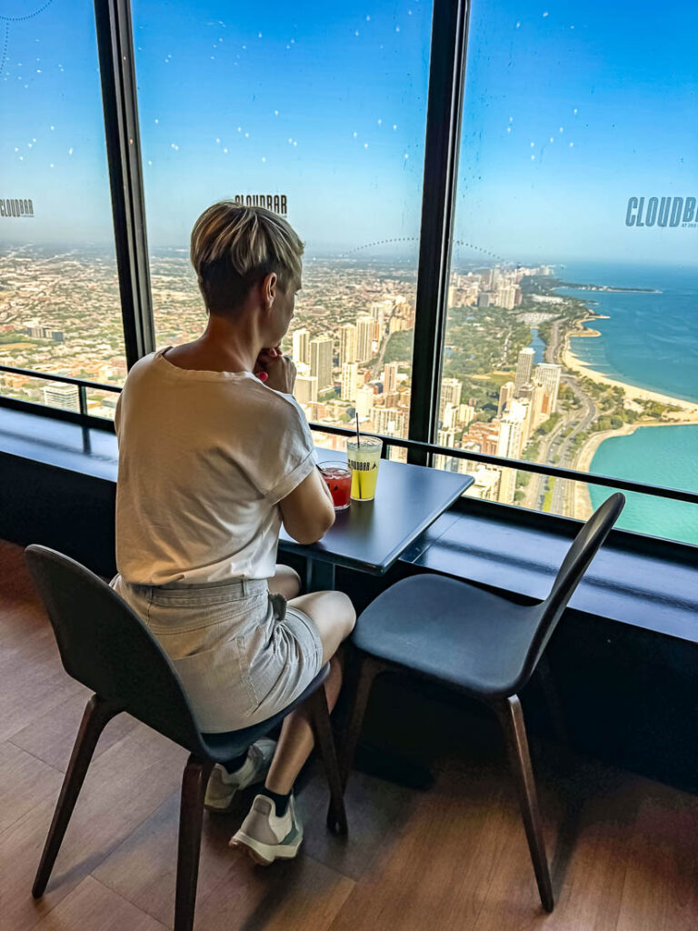 360 Chicago and TILT + Cloud Bar | Chicago Sehenswürdigkeiten