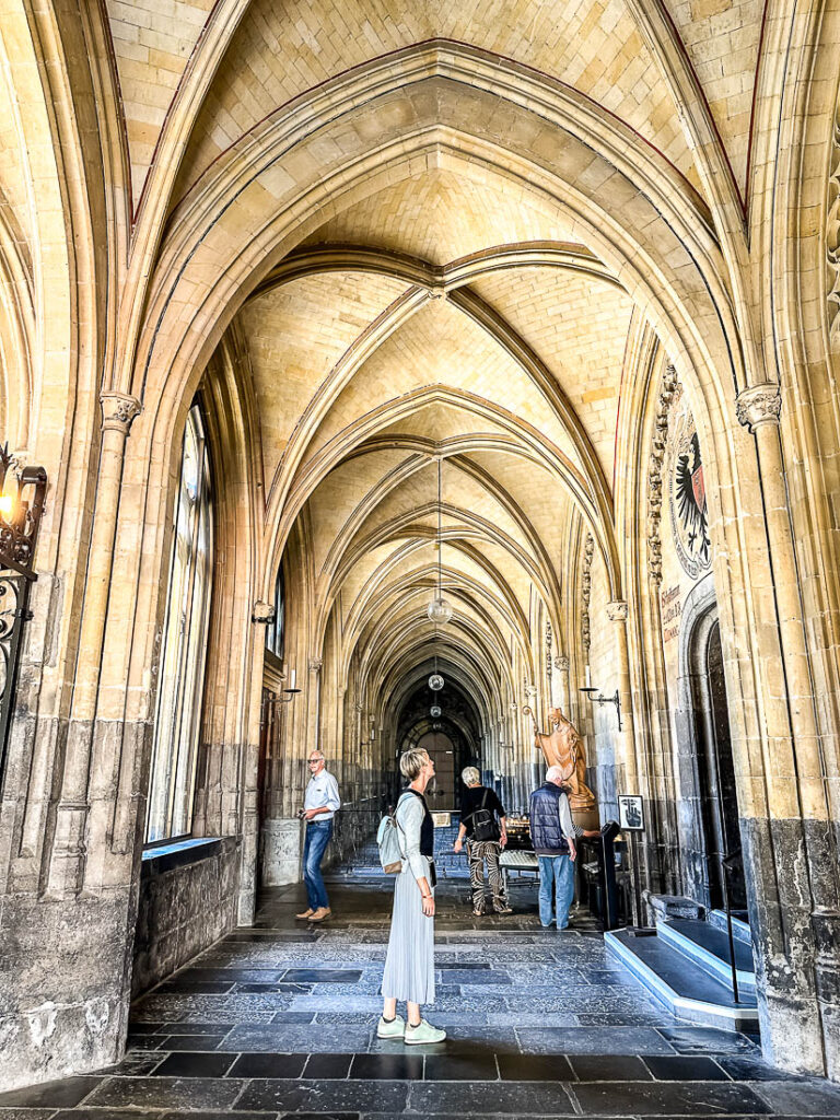 Maastricht Sehenswuerdigkeiten Servatiusbasilika