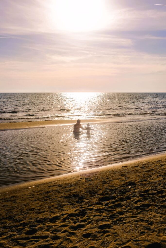 Baden am Velika Plaža bei Ulcinj in Montenegro