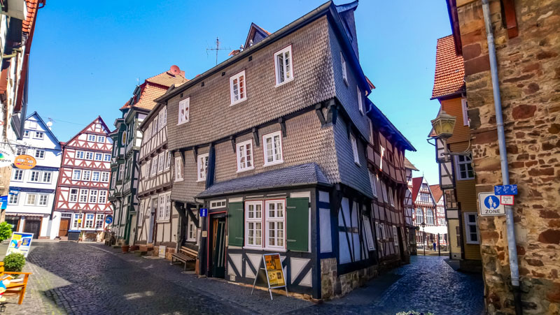 Fritzlar Sehenswürdigkeiten – die verwinkelte Altstadt lädt zum Schlendern ein