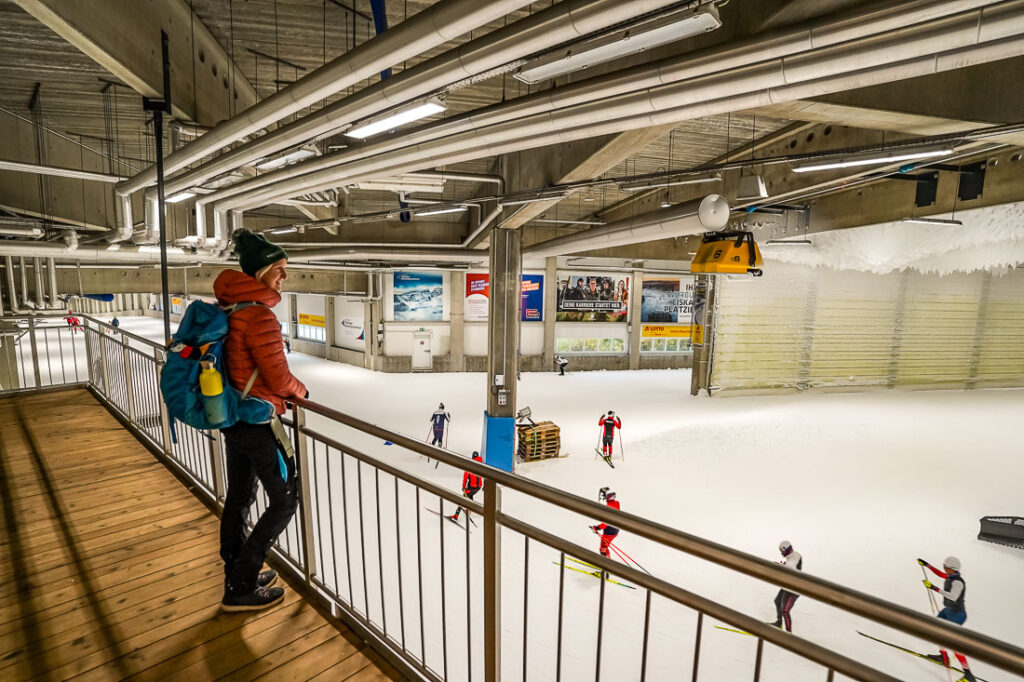 Blick in die berühmte Oberhofer Skilanglaufhalle