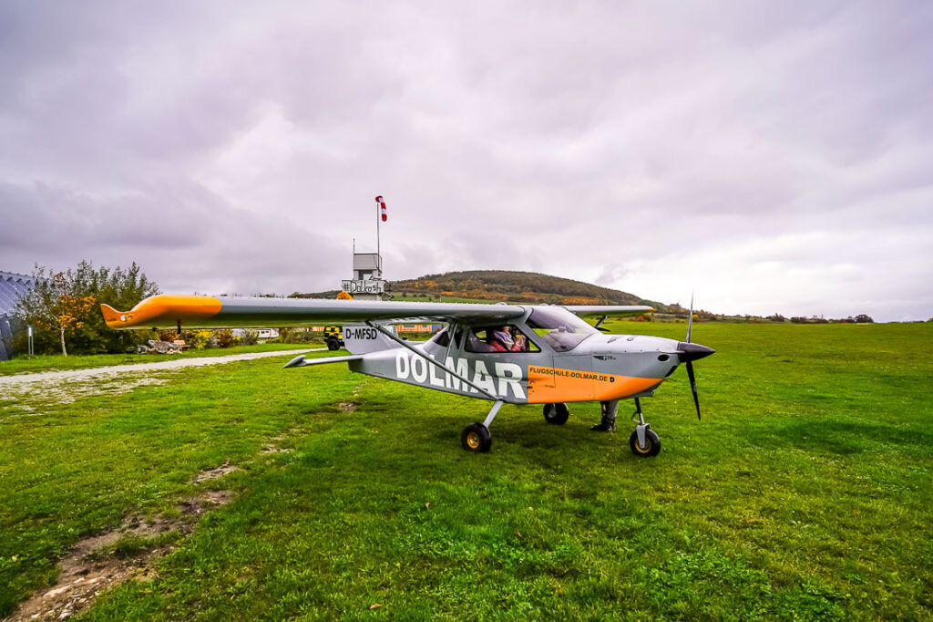 Mit der Flugschule Dolmar geht's gleich über die Rhön