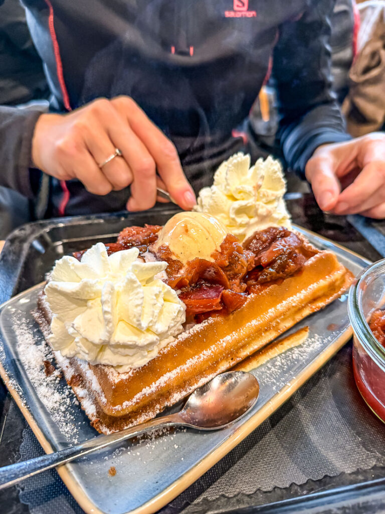 Waffeln im Café Luck, Oberhof