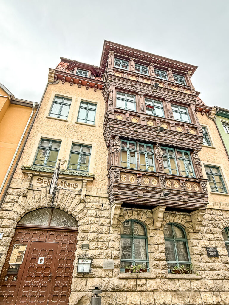 Das historische Schlundhaus in Meiningen von Außen