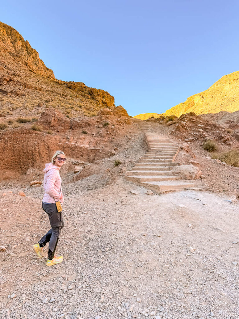 Der Start unserer Wanderung rund um die Todraschlucht in Marokko