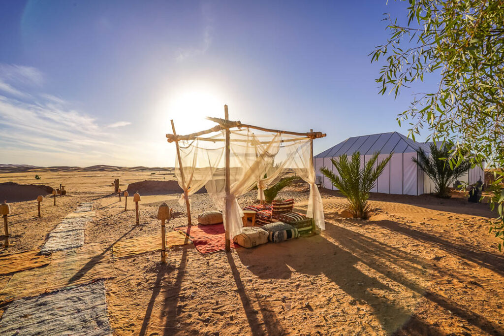 Abendstimmung im  Sahara Magic Luxury Camp